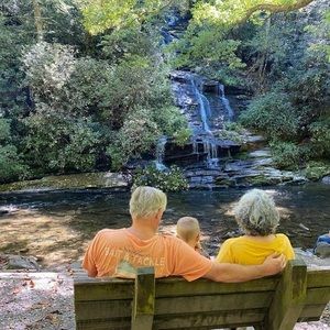 Meet your Posher, Leanne